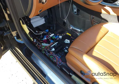 2018 Mercedes-Benz E 400 from USA, damaged, VIN WDD1K6FB9JF043153